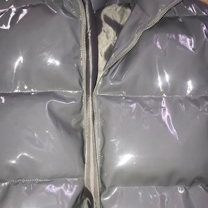 Gray bubble coat , very comfortable & fashionable , i do take cash app